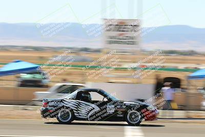 media/Oct-01-2022-Team Topak Racing (Sat) [[f860fb51be]]/2-Inter Low 2/session 2 turn 11/